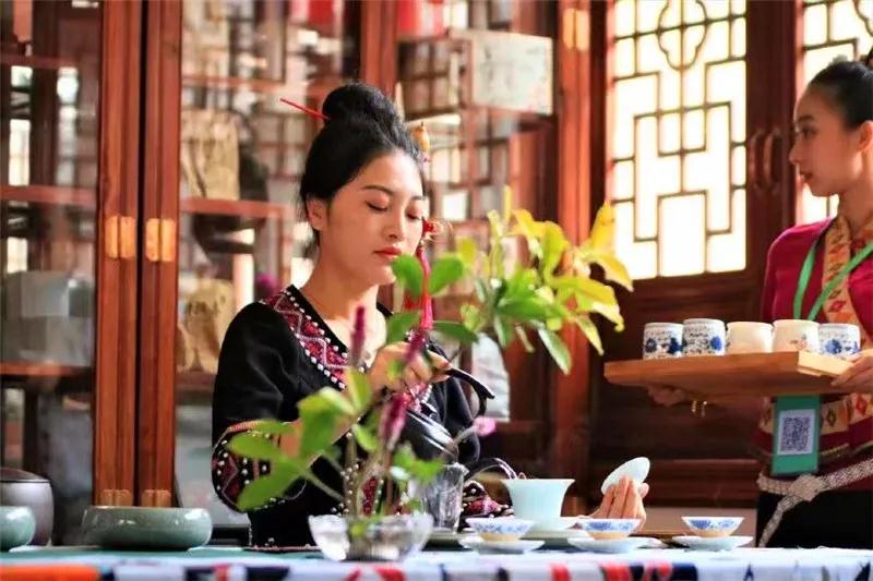 普洱特色团建，浪漫茶旅+美食精品两日游经典线路推荐