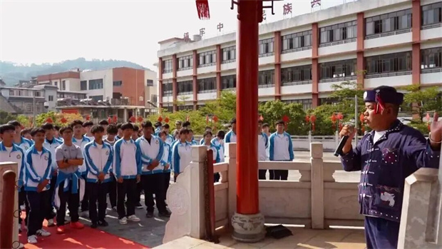 普洱旅行社：誓言的回响——写在习近平总书记给普洱民族团结誓词碑盟誓代表后代回信两周年